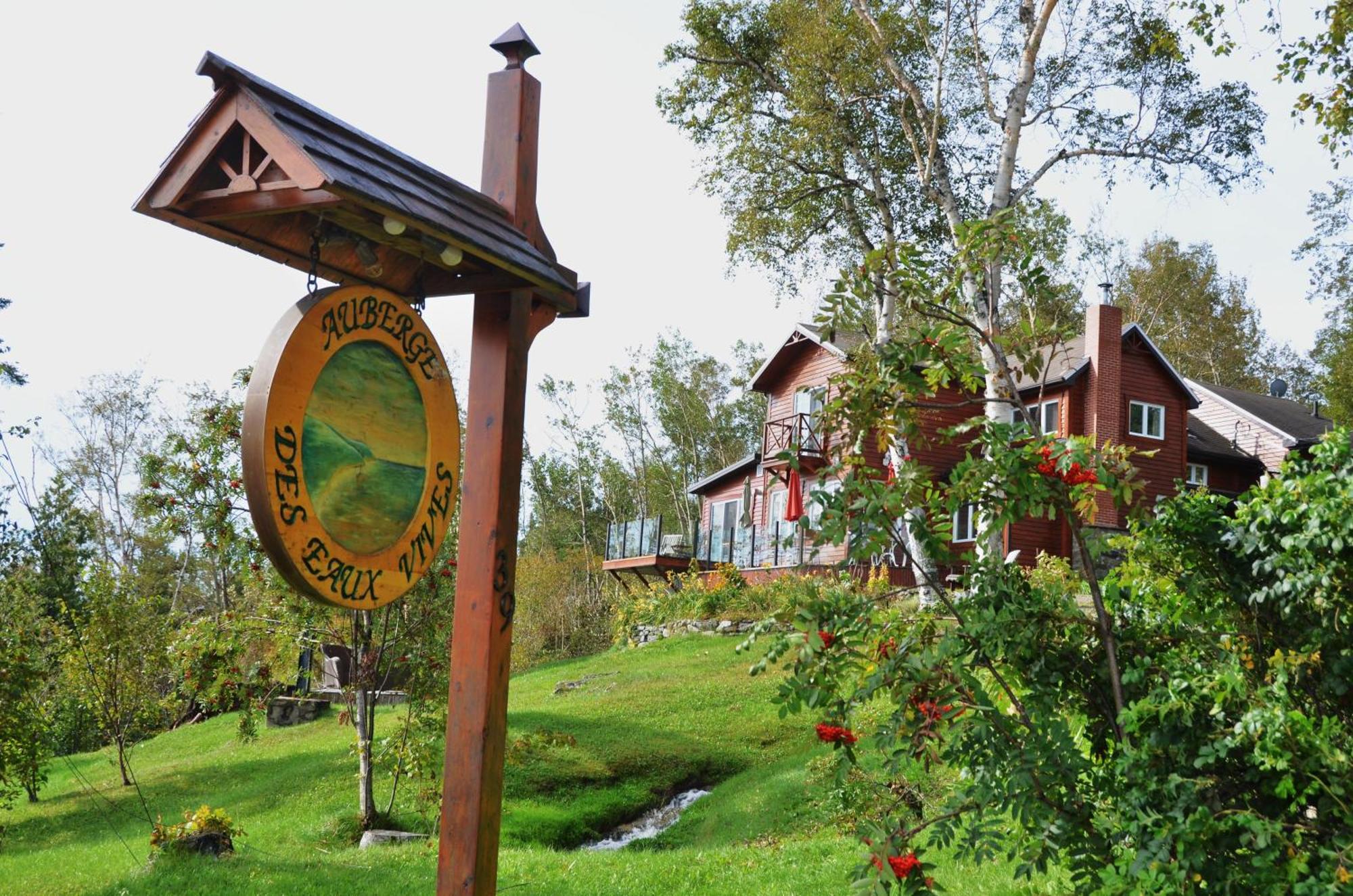 Auberge Des Eaux Vives La Malbaie Exterior photo
